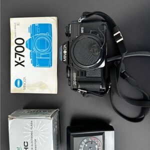 X-700 Black 35mm film Camera with flash